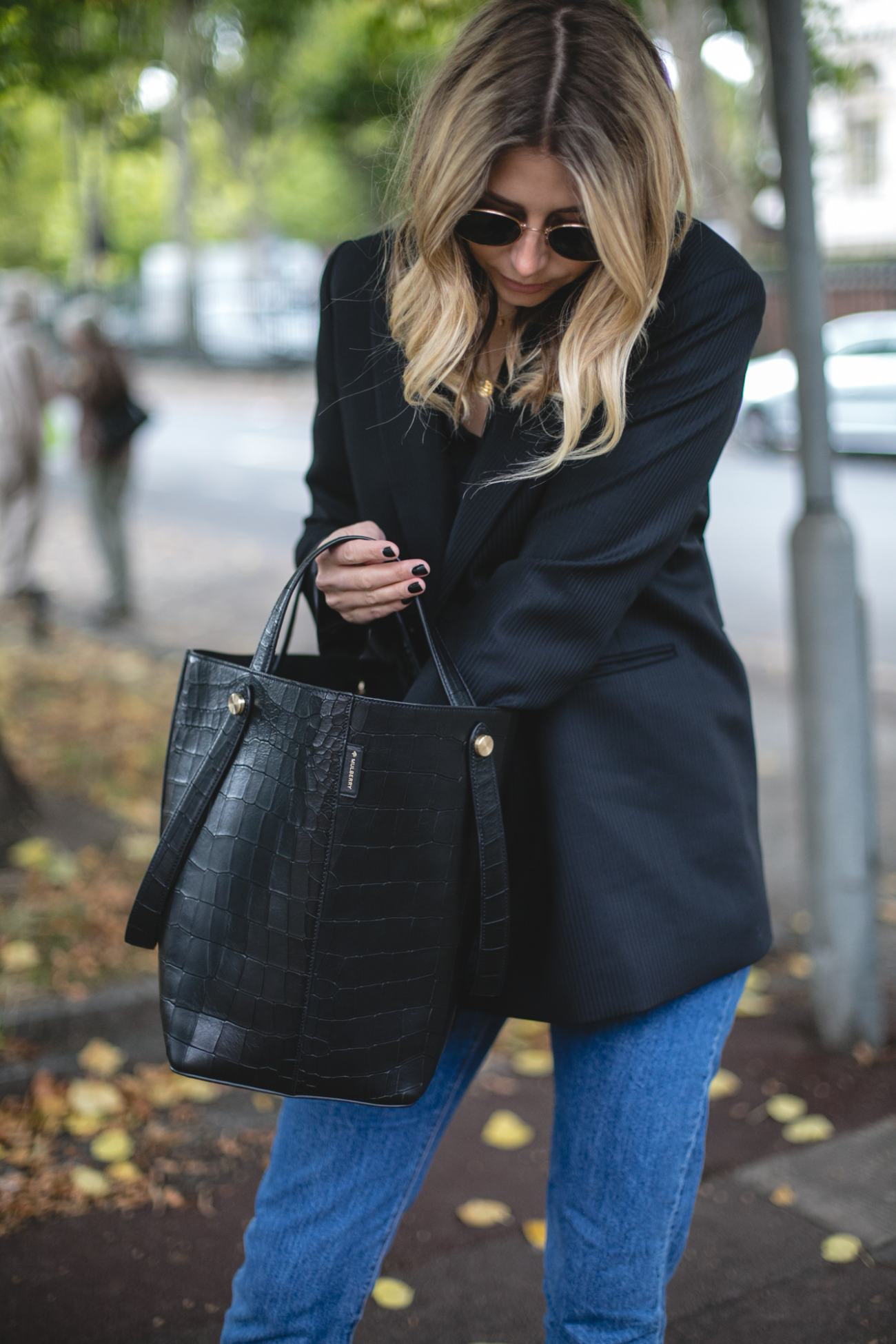 Autumn Wardrobe Staples | Emma Hill wears Mulberry black mock croc Kite tote bag
